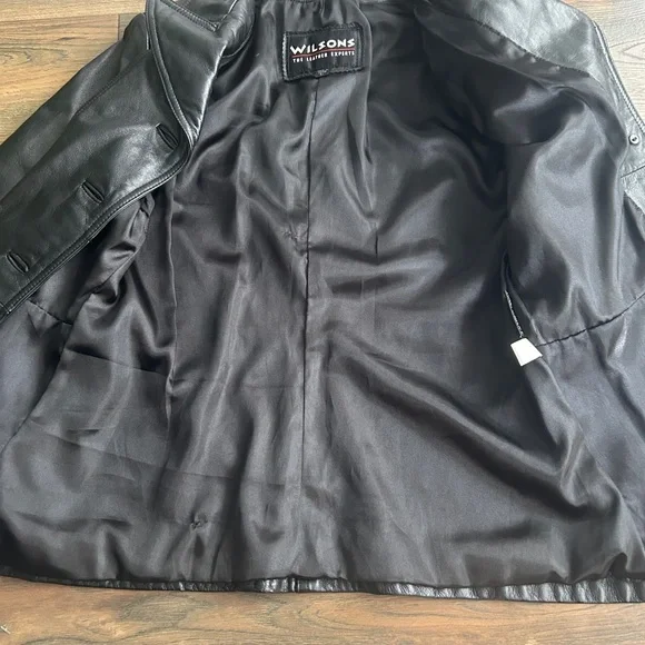 Wilsons Women's Classic Black 100% Genuine Leather Jacket Y2K/90s vintage vibe - Picture 3 of 5